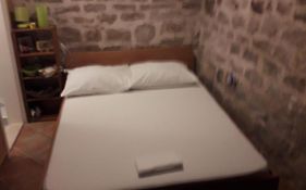 Room Ami